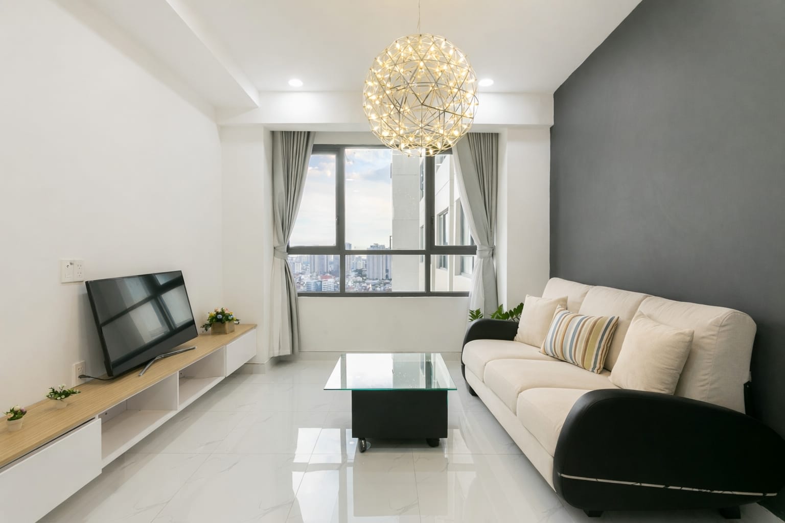 Căn hộ 2 phòng ngủ 1 WC RiverGate Residence hình 4